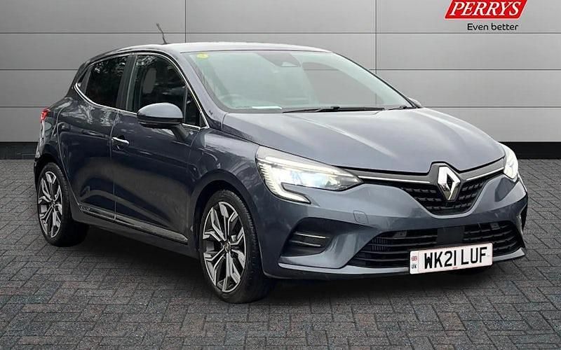 Used Renault Clio V Version S 90 HP (66 kW) 2022 Hatchback