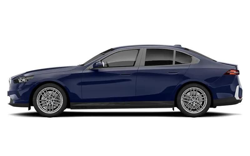 New 2025 BMW 530e M Sport Sedan | £51,441 (Super price) - Image 1/1