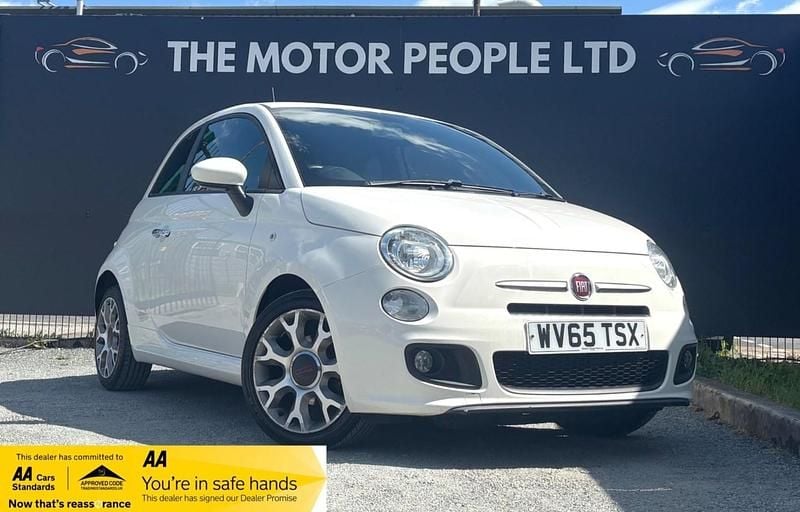 White Used 2015 Fiat 500 S Hatchback | £3,695 (Good price) - Image 1/4