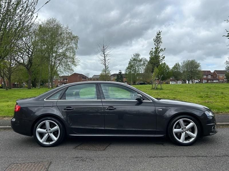 Used Audi A4 S-Line 160 HP (117 kW) 2010 Grey Sedan