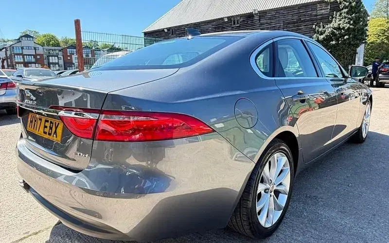 Second-hand Jaguar XF Portfolio 179 CP (131 kW) 2020 Berlinǎ