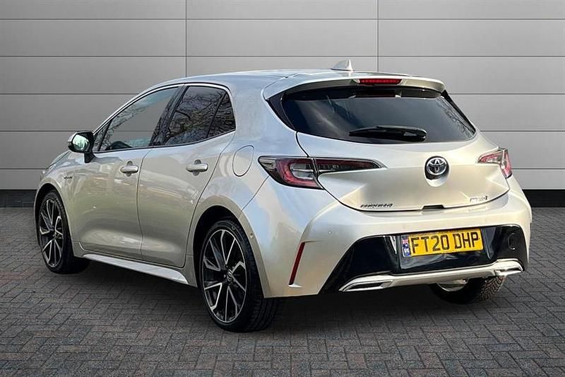 Used Toyota Corolla 184 HP (135 kW) 2020 Sterling silver Hatchback