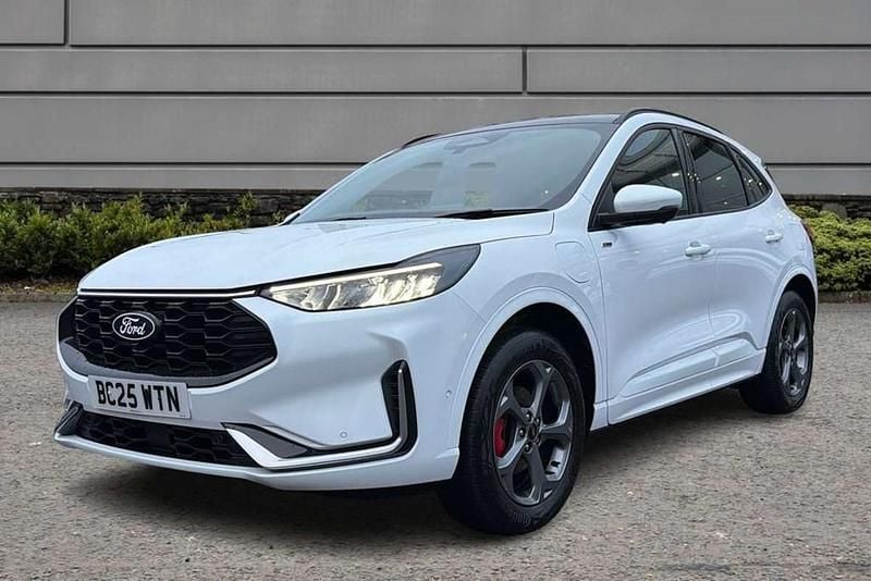 Used Ford Kuga ST-Line 239 HP (175 kW) 2025 White SUV