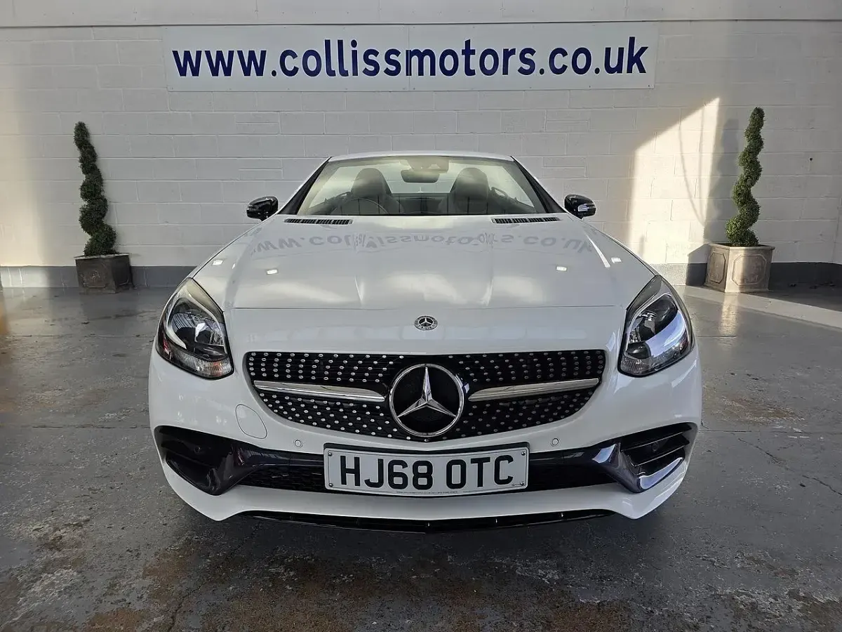 Used Mercedes SLC200 AMG line 2018 White Cabriolet