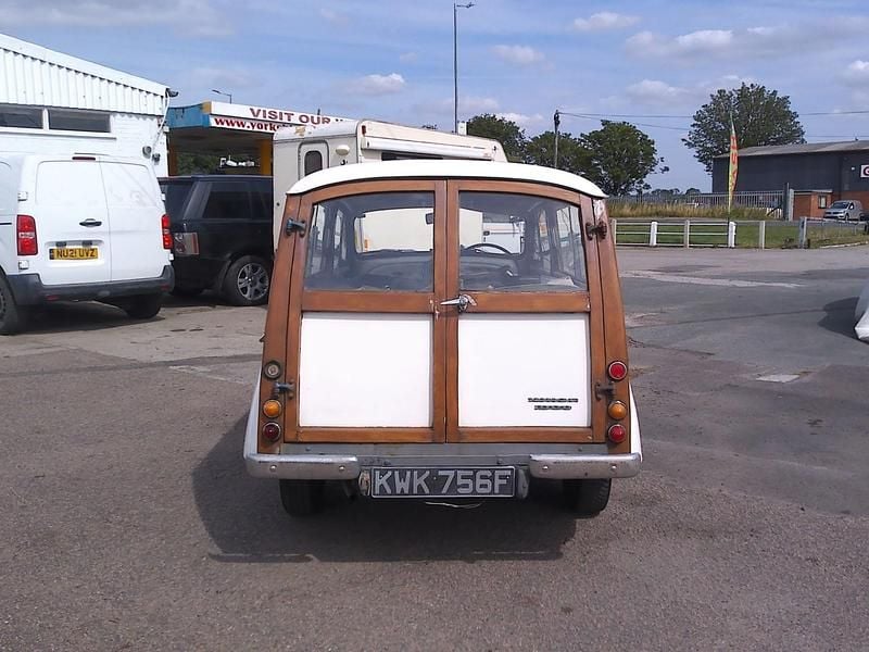 Image 4/4