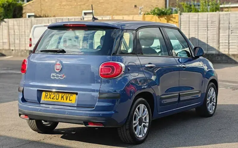 Used Fiat 500L Urban 95 HP (69 kW) 2019 Blue MPV