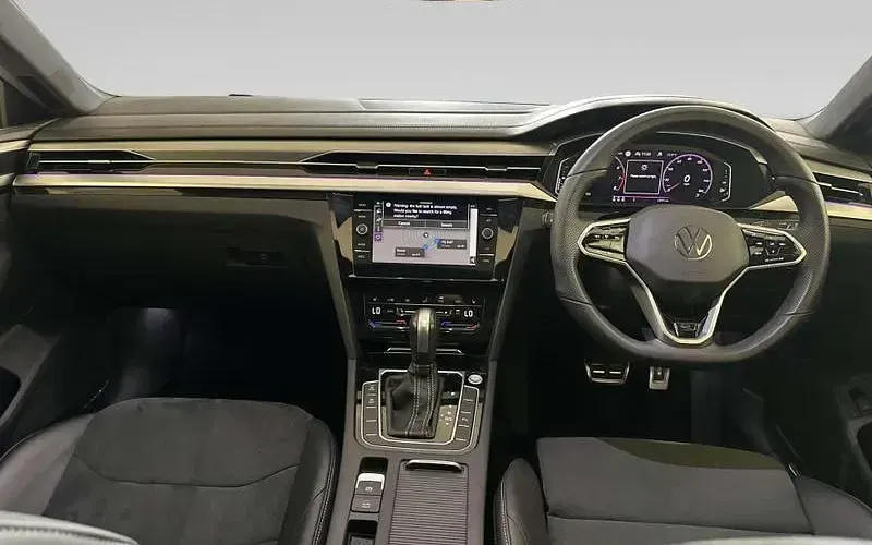 Used VW Arteon R-line 190 HP (139 kW) 2024 Estate