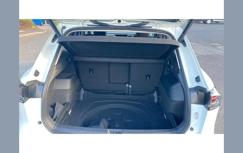 Used VW Tiguan Match 150 HP (110 kW) 2024 White SUV