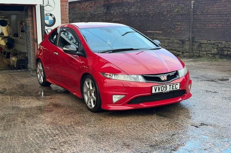 Red Used 2009 Honda Civic Type R GT Hatchback | £3,995 (Fair price) - Image 1/1