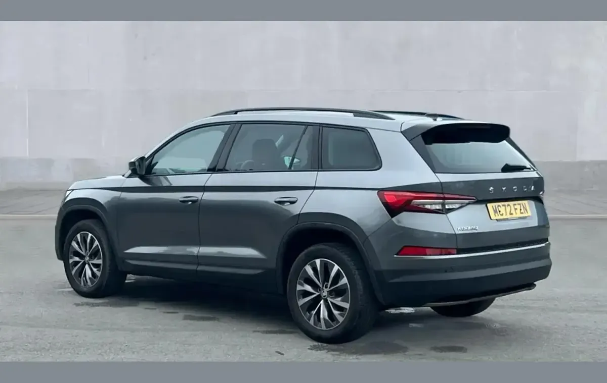 Used Skoda Kodiaq SE Drive 147 HP (108 kW) 2023 Grey SUV