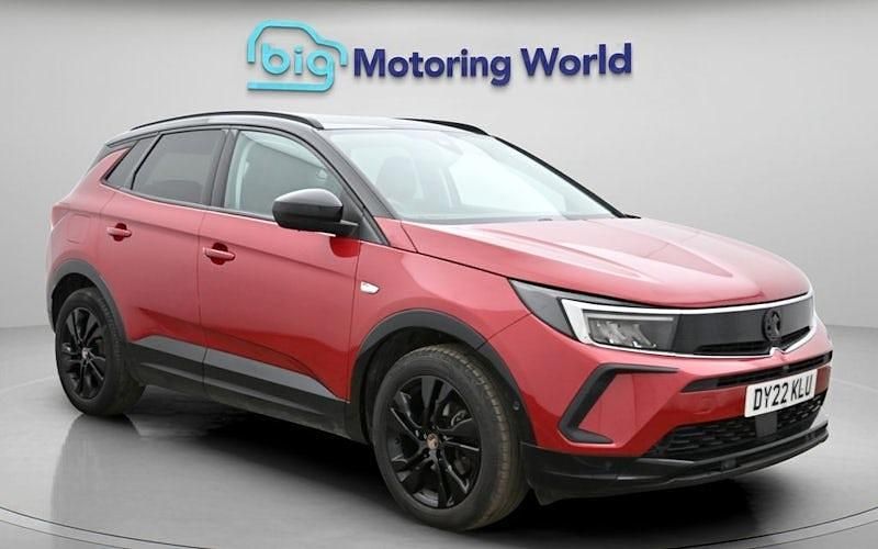 Used Vauxhall Grandland X GS Line 131 HP (96 kW) 2022 Red SUV
