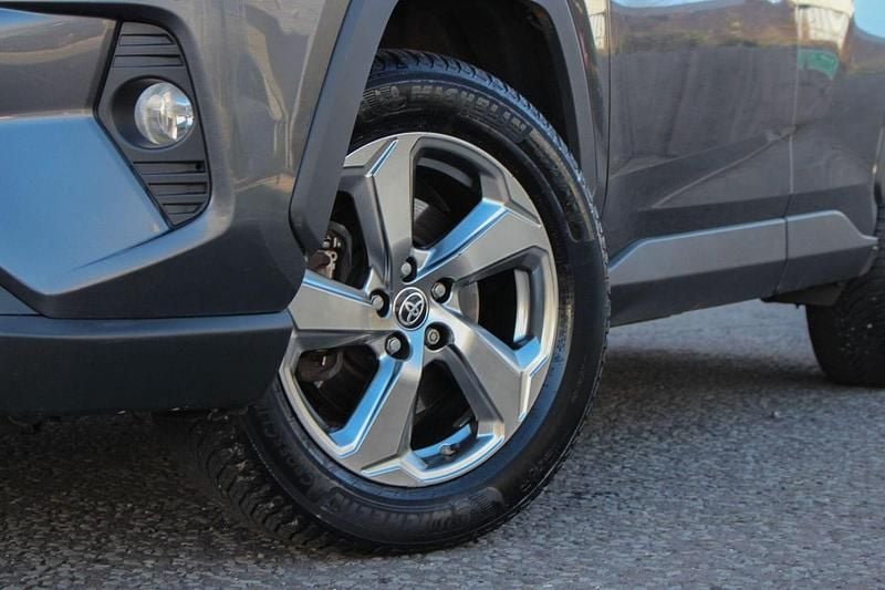 Used Toyota RAV4 2019 Grey SUV