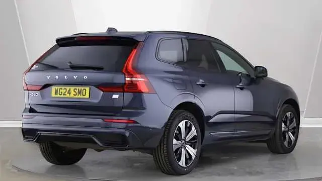 Used Volvo XC60 Plus 350 HP (257 kW) 2024 SUV