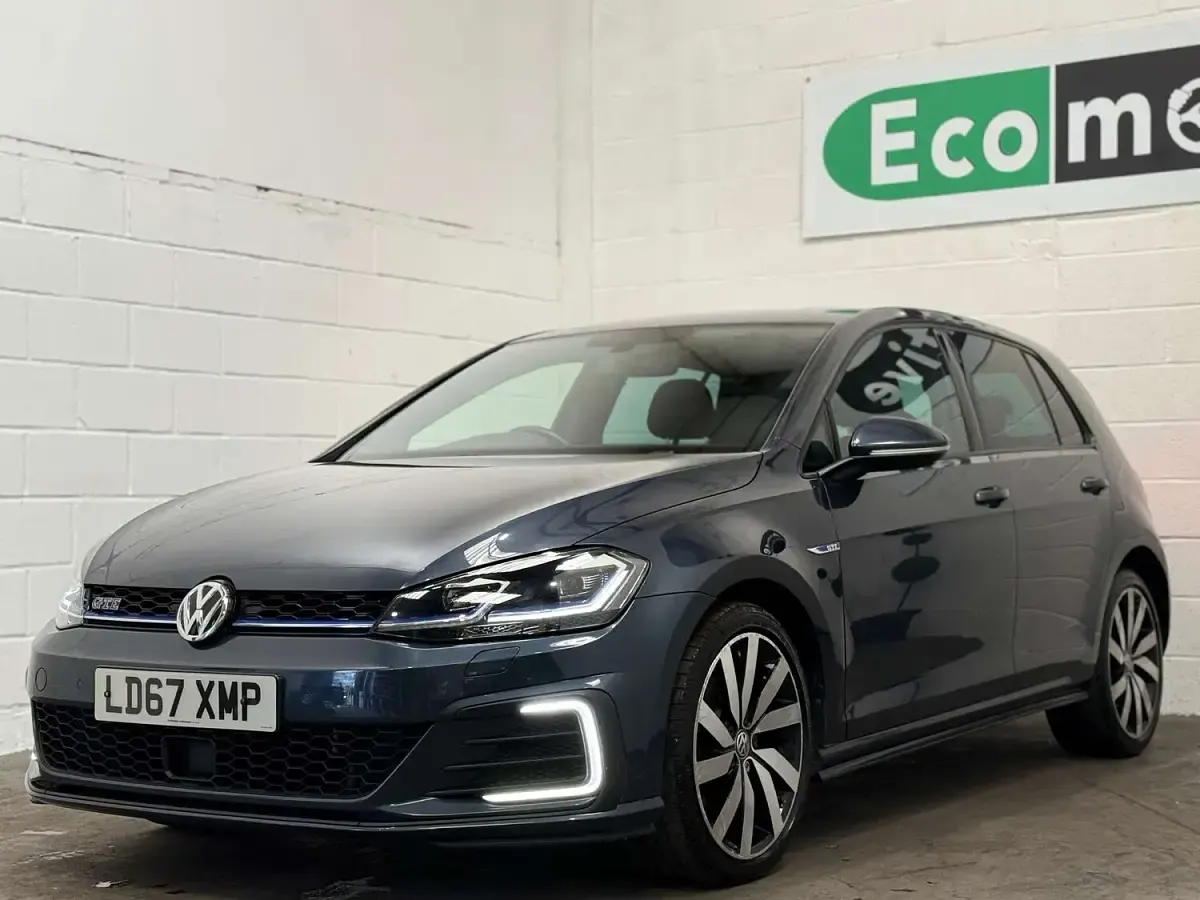 Used VW Golf VII Advance 204 HP (150 kW) 2017 Blue Hatchback
