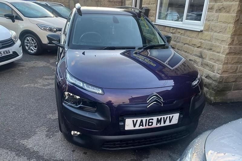 Mauve/purple Used 2016 Citroën C4 Cactus Flair Hatchback | £3,590 (Good price) - Image 1/1