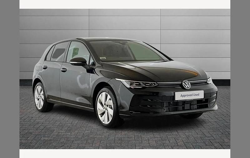 Black New 2025 VW Golf VIII Match Hatchback | £26,490 (Fair price) - Image 1/3