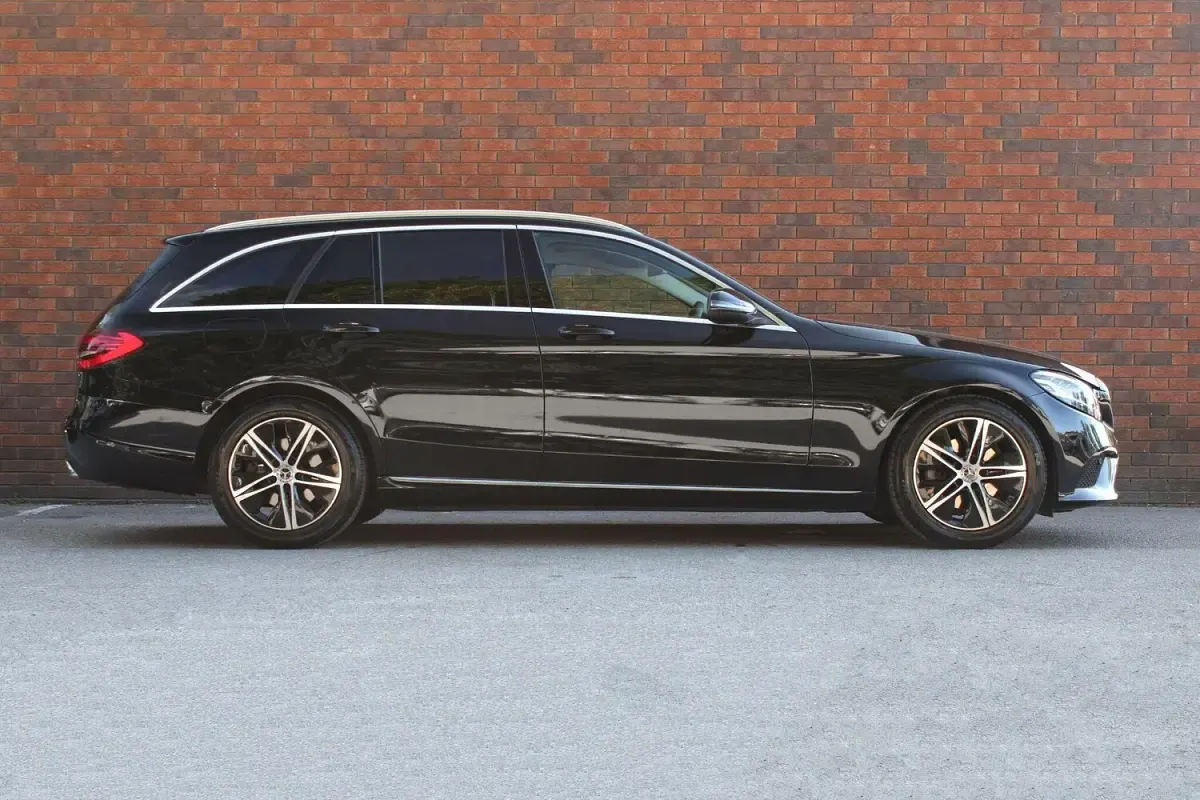 Used Mercedes C200 2019 Black Estate