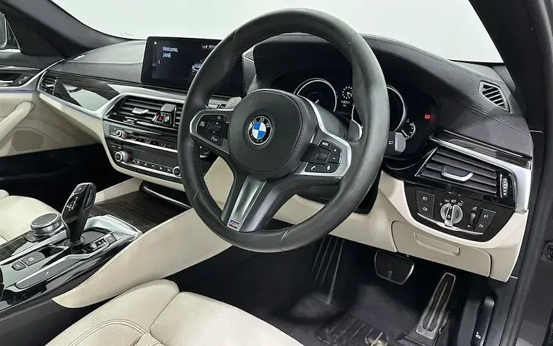 Used BMW 530 M Sport 265 HP (194 kW) 2017 Grey Estate