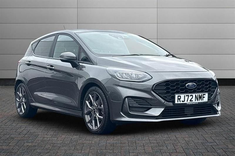 Magnetic Used 2022 Ford Fiesta ST-Line Hatchback | £13,599 (Fair price) - Image 1/4