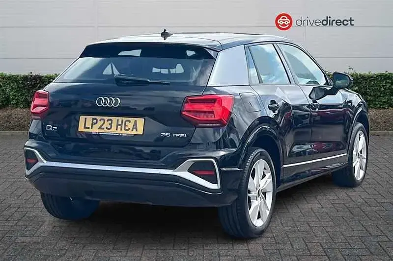 Used Audi Q2 S-Line 150 HP (110 kW) 2023 Black SUV