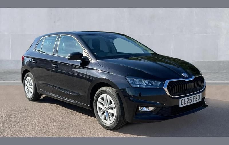 Used Skoda Fabia SE 95 HP (69 kW) 2025 Black magic pearlescent Hatchback