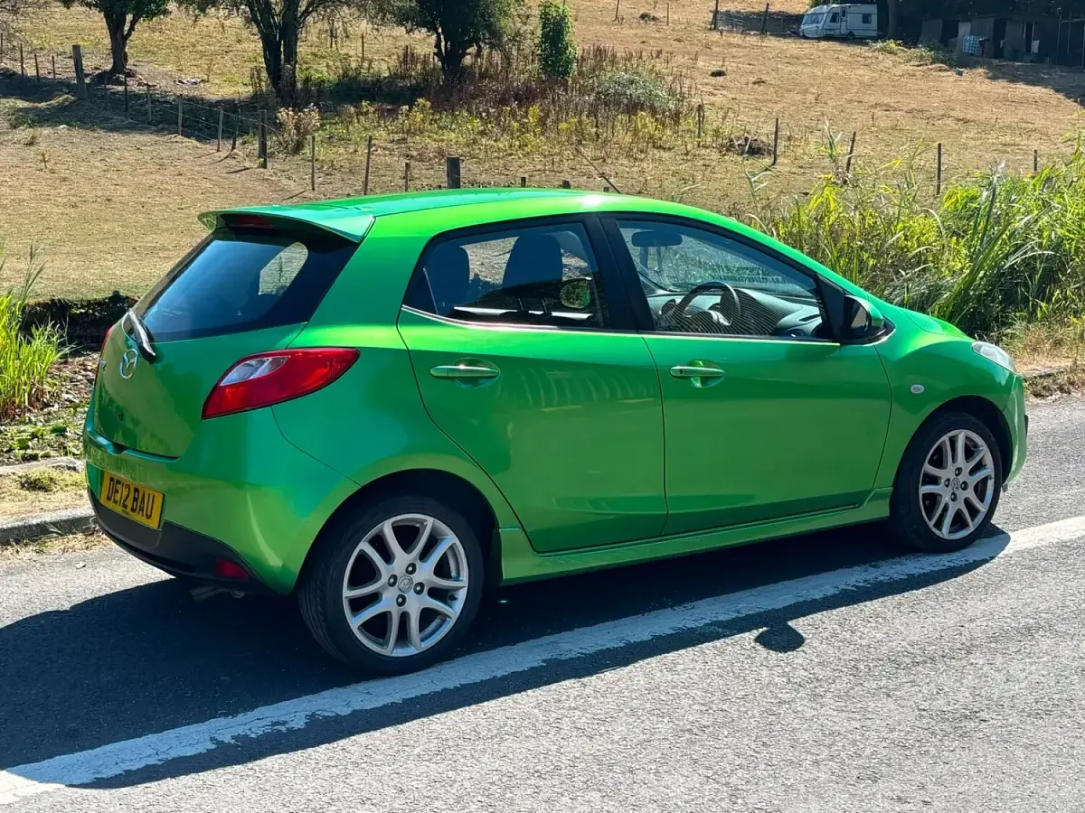 Used Mazda 2 2012 Green Hatchback