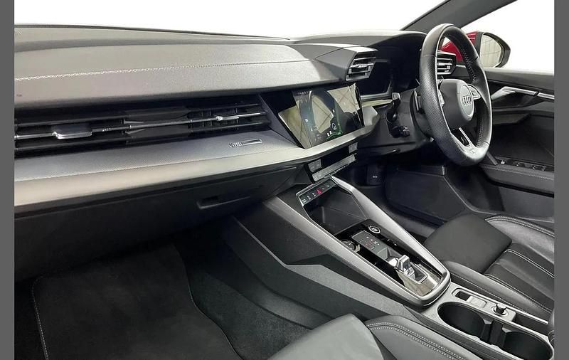 Used Audi A3 S-Line 147 HP (108 kW) 2020 Red Sedan
