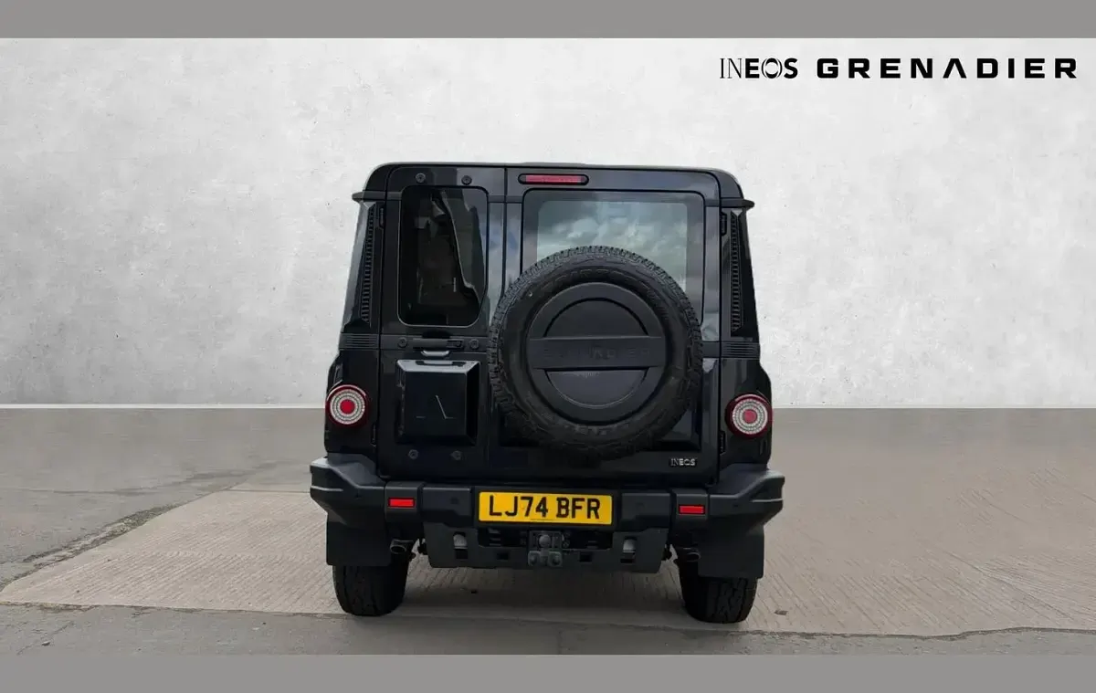 Used Ineos Grenadier 249 HP (183 kW) 2025 Grey SUV