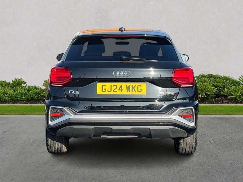 Used Audi Q2 S-Line 148 HP (108 kW) 2024 Black SUV