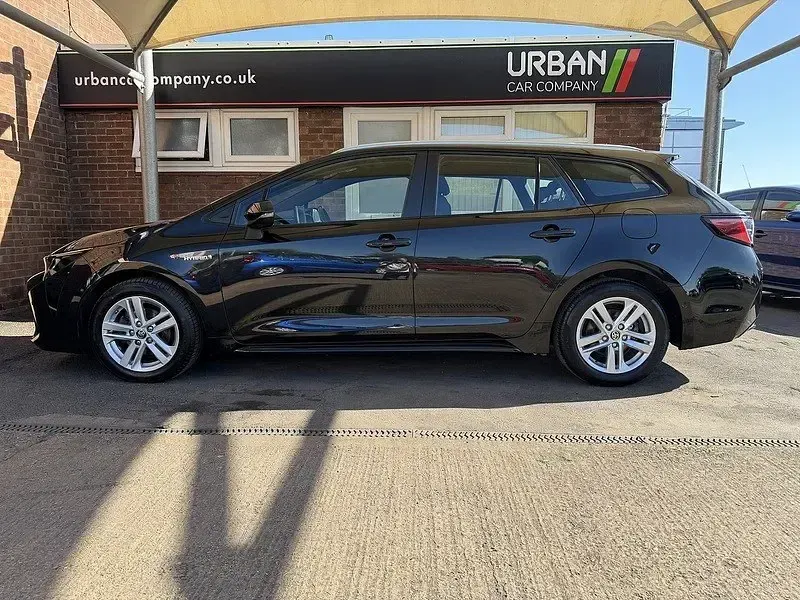 Usado Toyota Corolla 2021 Preto Carrinha