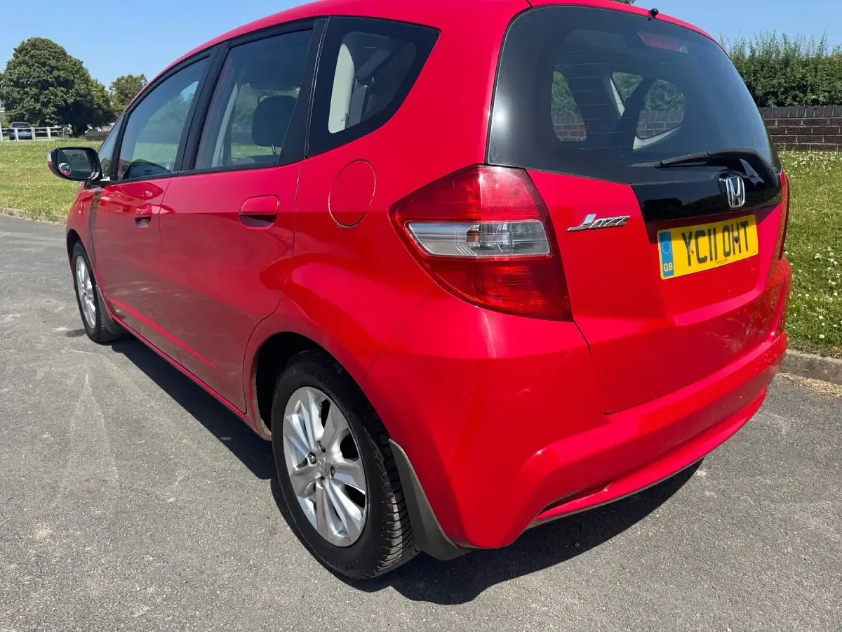 Used Honda CR-V SE 2011 Silver SUV