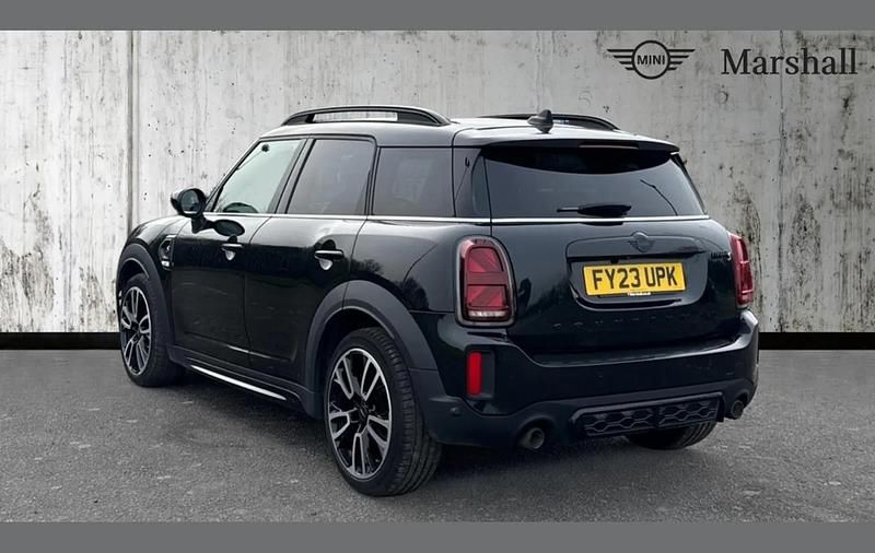 Used Mini Cooper S Countryman Comfort 178 HP (130 kW) 2023 Black SUV