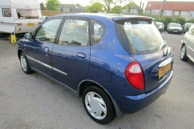 Used Daihatsu Sirion 1999 Hatchback