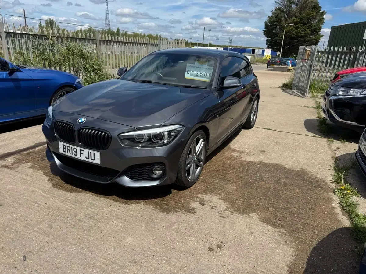 Used BMW 118 Efficient Dynamics 2019 Grey Hatchback