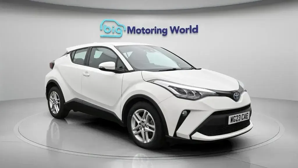 Used Toyota C-HR 122 HP (89 kW) 2023 SUV