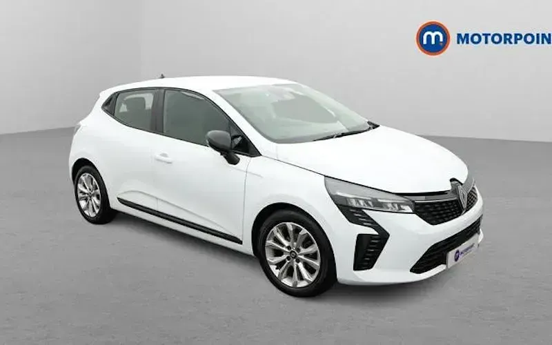 Used Renault Clio Evolution 90 HP (66 kW) 2024 Hatchback