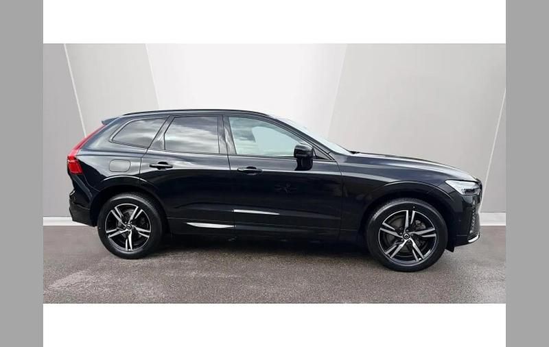 Used Volvo XC60 R-Design 197 HP (144 kW) 2022 Black SUV