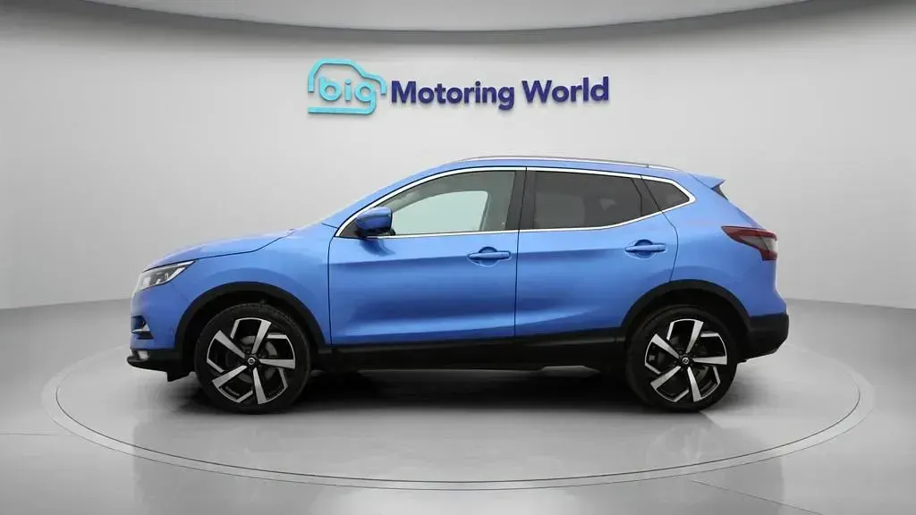Used Nissan Qashqai S 140 HP (102 kW) 2020 Blue SUV