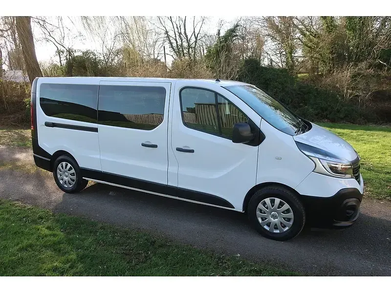 Used Renault Trafic Business 2020 White MPV