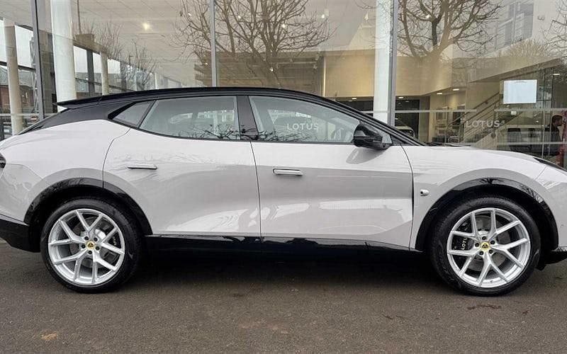 Used Lotus Eletre 450 kW (612 HP) 2026 SUV