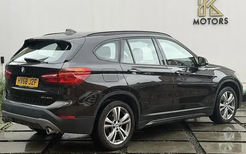 Used BMW X1 Sport Line 190 HP (139 kW) 2018 Brown SUV
