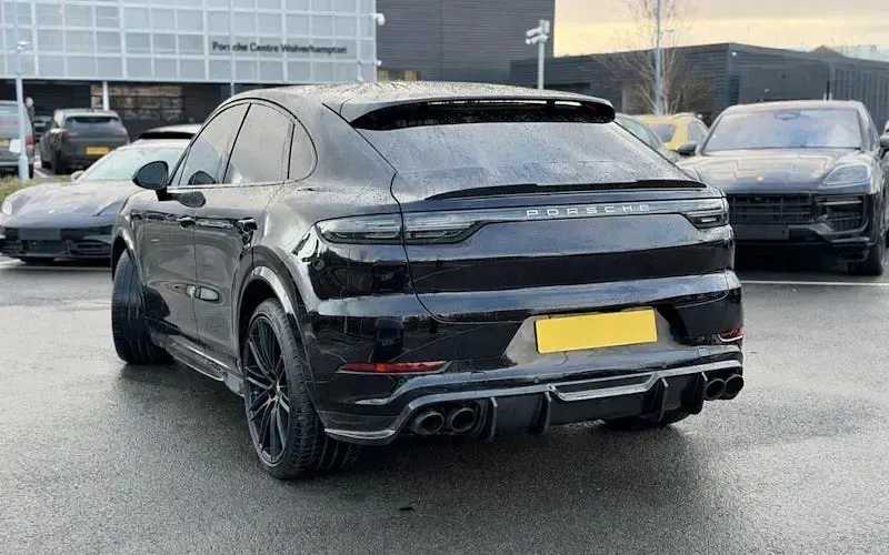 Usado Porsche Cayenne 340 HP (250 kW) 2022 SUV