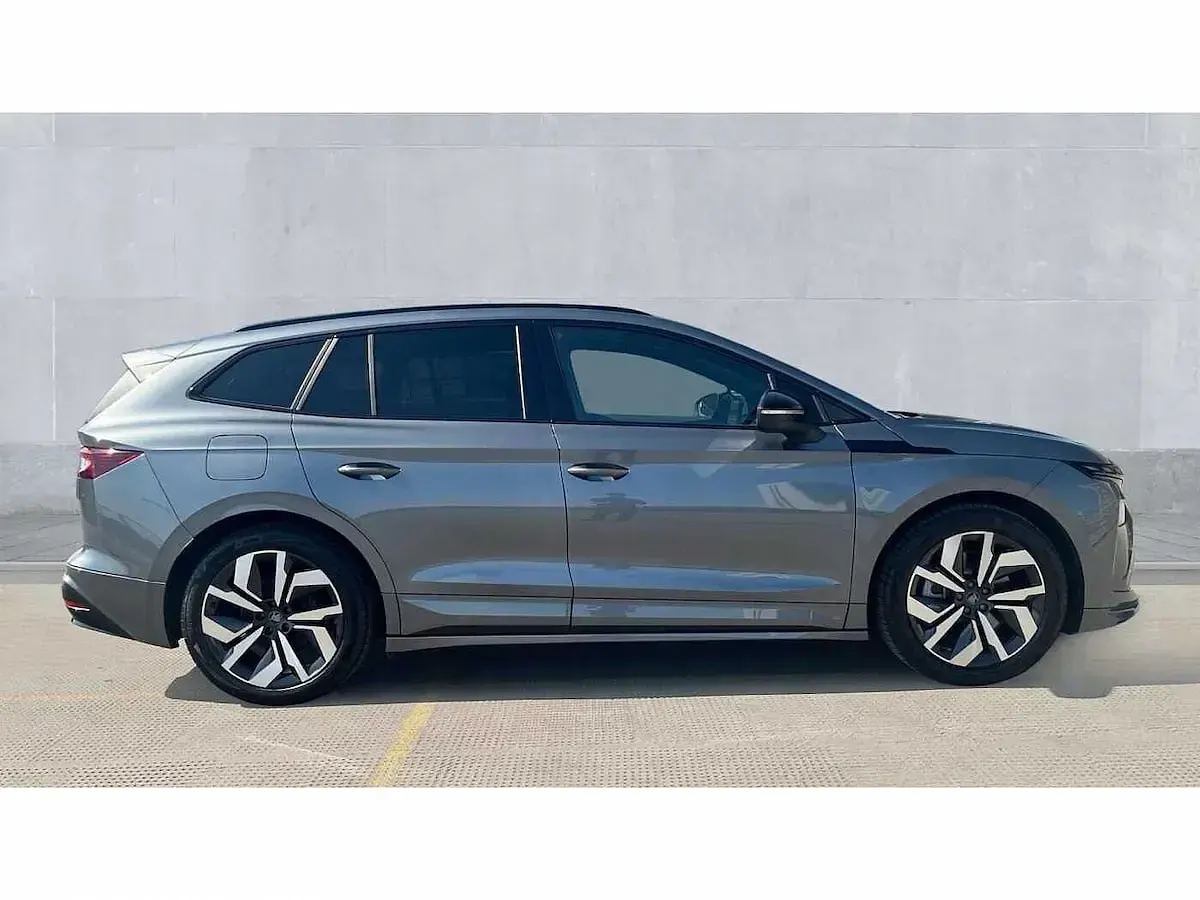 Used Skoda Enyaq iV SportLine 210 kW (286 HP) 2025 Graphite grey SUV