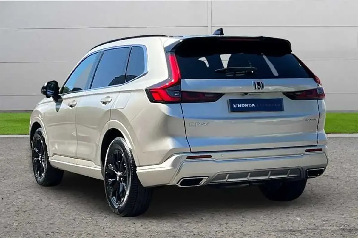 Used Honda CR-V Advance 184 HP (135 kW) 2024 Gold SUV