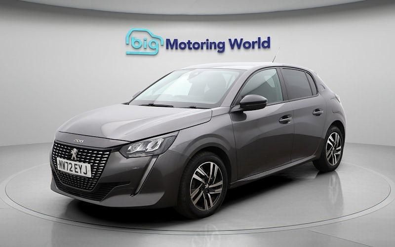 Used Peugeot 208 Active+ 102 HP (75 kW) 2023 Grey Hatchback