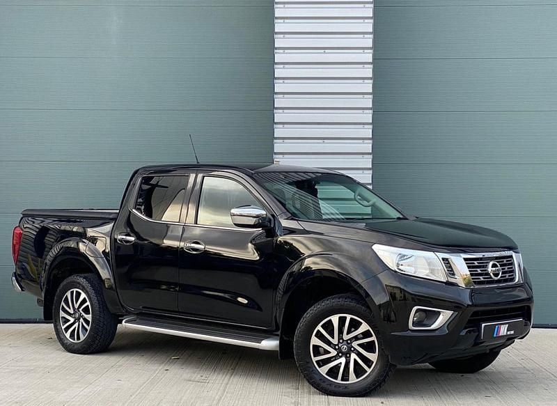 Used Nissan Navara Acenta+ 2018 Black Pickup