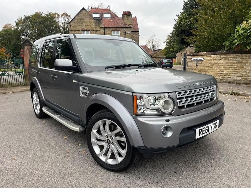 Grey Used 2011 Land Rover Discovery 4 HSE SUV | £7,995 (Fair price) - Image 1/4