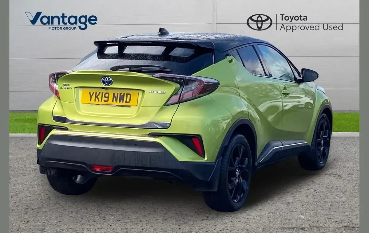 Used Toyota C-HR Edition 122 HP (89 kW) 2019 Green SUV