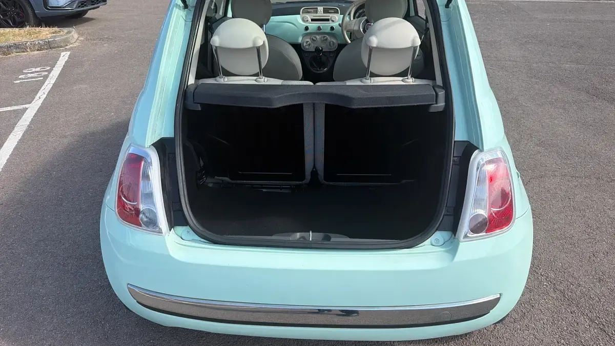 Used Fiat 500 Lounge 69 HP (50 kW) 2015 Green Hatchback