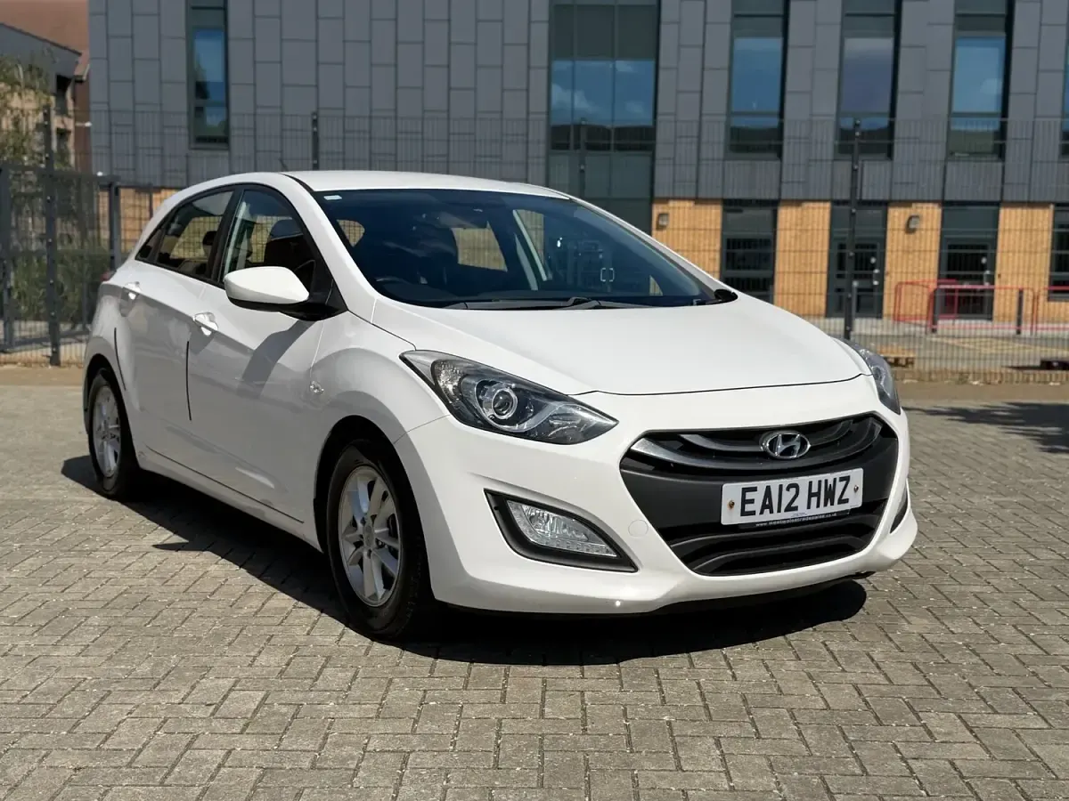 Used Hyundai i30 Active 2012 White Hatchback